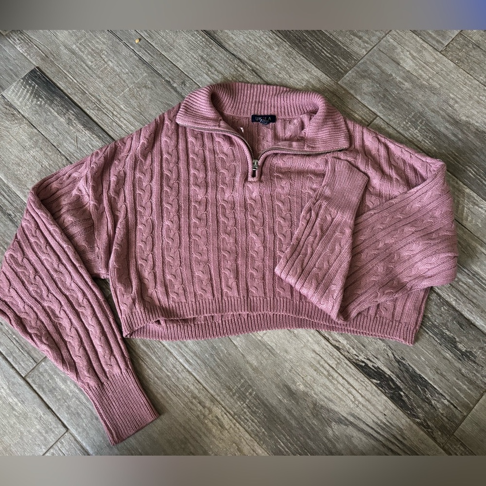 UK2LA Blush Cable Knit Sweater